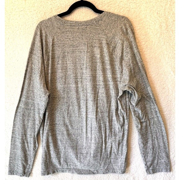 Banana Republic Mens Long Sleeve T-Shirt Sz XL Gray White Buttons Pullover - Picture 4 of 9